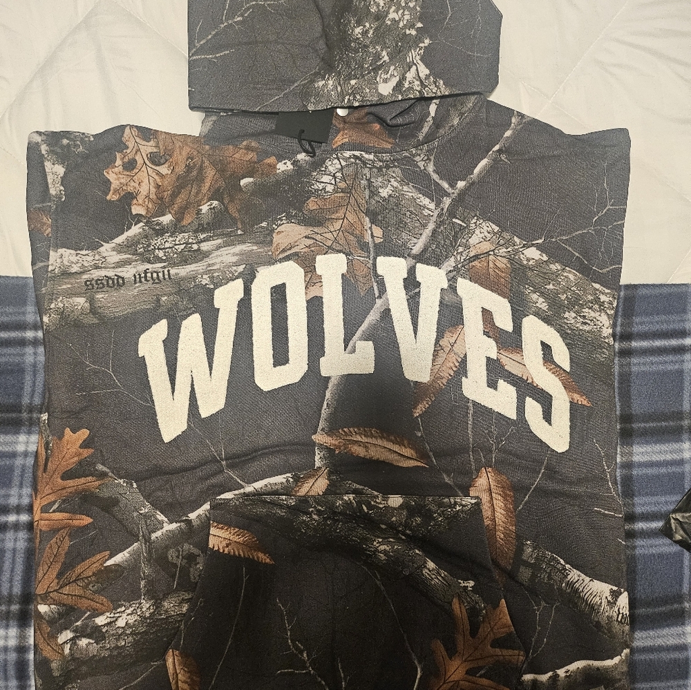 Darc Sport Wolves Camouflage Hoodie in Brown, Black, White